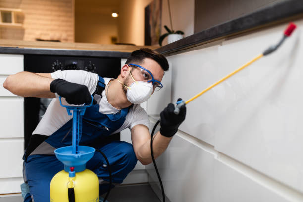 Best Commercial Pest Control Services  in Delaware, OH